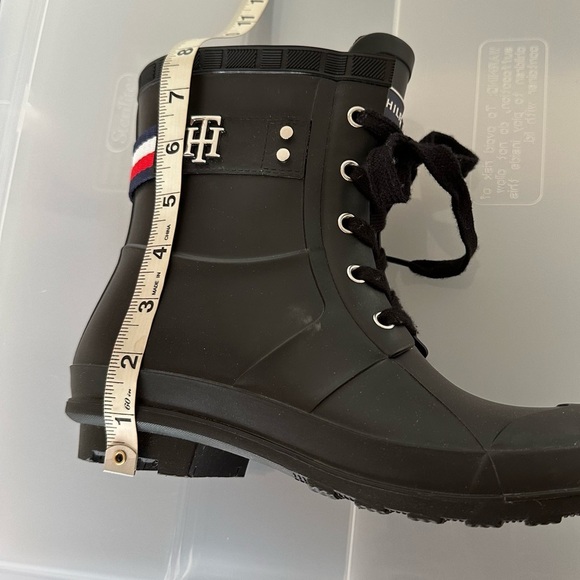 Tommy Hilfiger Ankle High Lace Up Rain Boots Size 9 - Picture 14 of 14